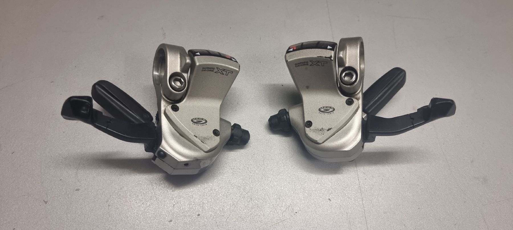 Shimano Pezzi di ricambio: Shimano XT M750 Schalthebel  – Usato da Seon venduto da Stibinio