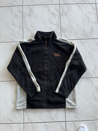 Polaire Taille 152 en très bon état