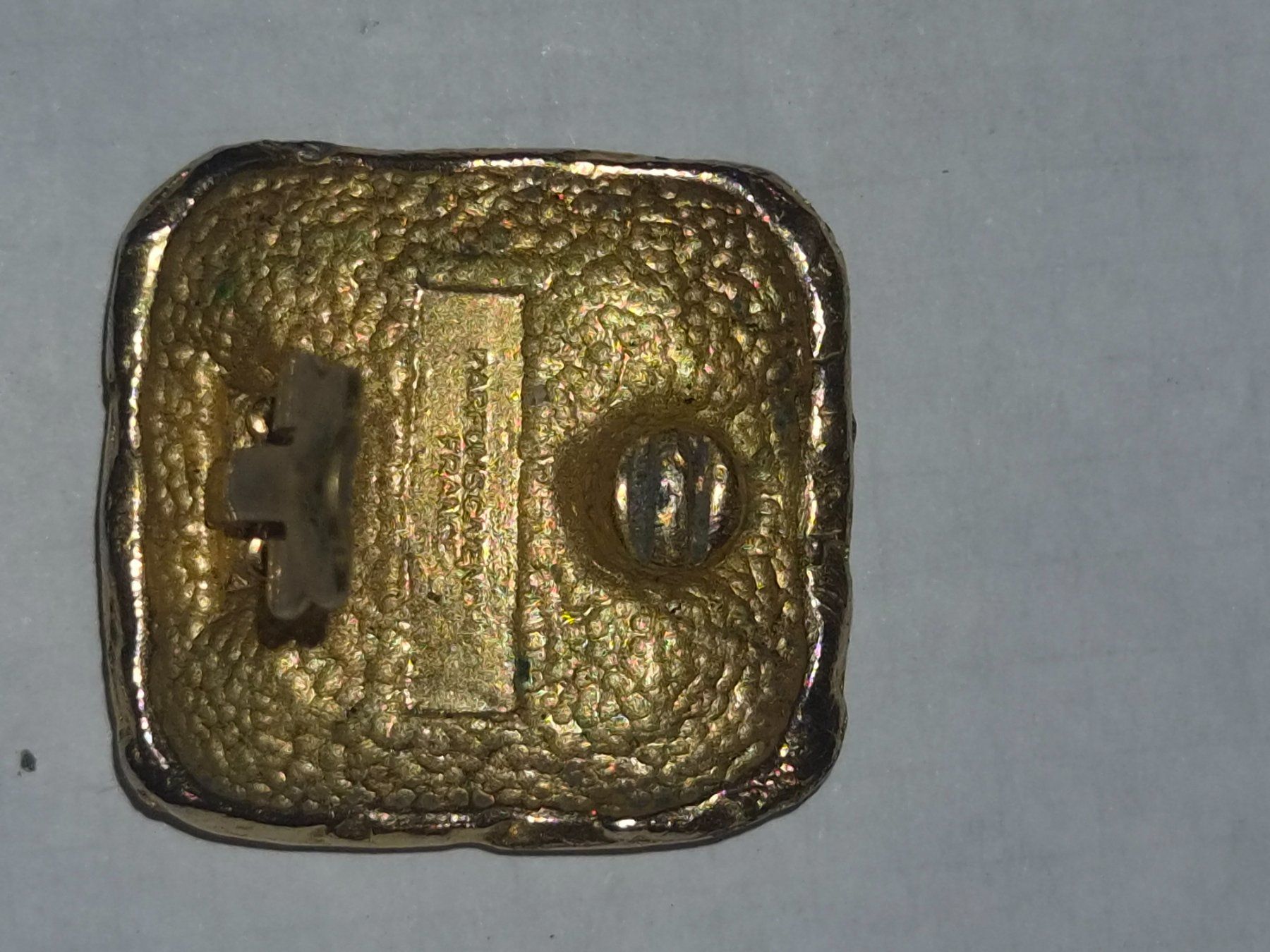 Givenchy Ohrringe & -stecker: Givenchy France boucle d oreille – Gebraucht aus Conthey von greenday85 3