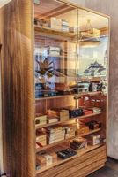 Humidor Vitrine aus Holz mit Glas – exklusiv