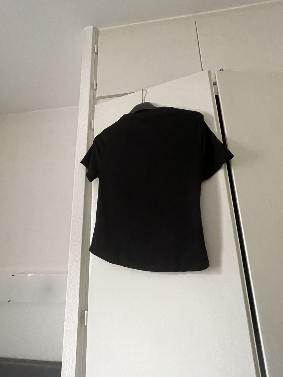 T-Shirts: T-shirt noir – Neu (gemäss Beschreibung) aus Lausanne von LILI0125 2