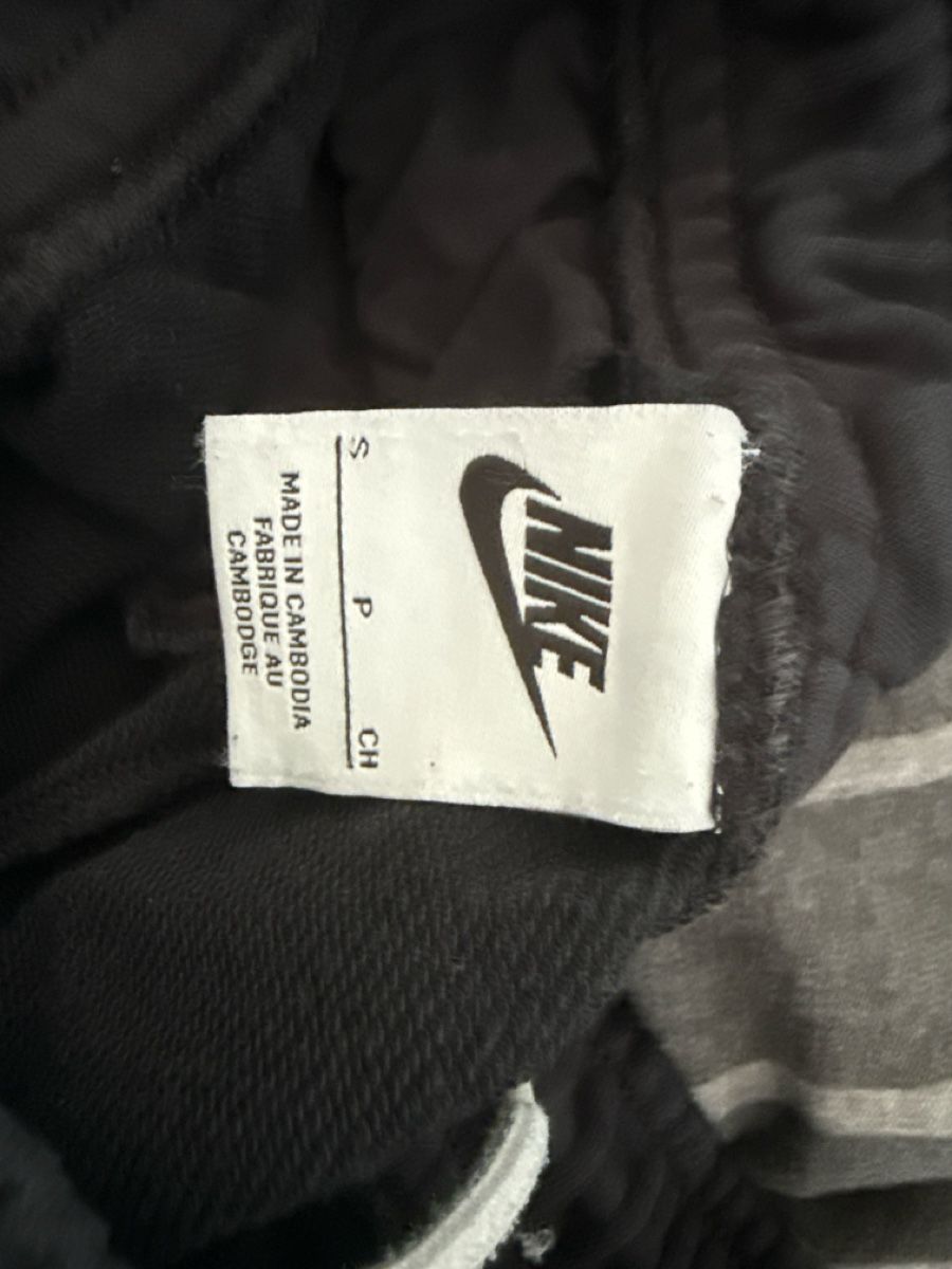 Hosen: Nike TM shorts  – Gebraucht aus Aesch BL von ida_x65l 2