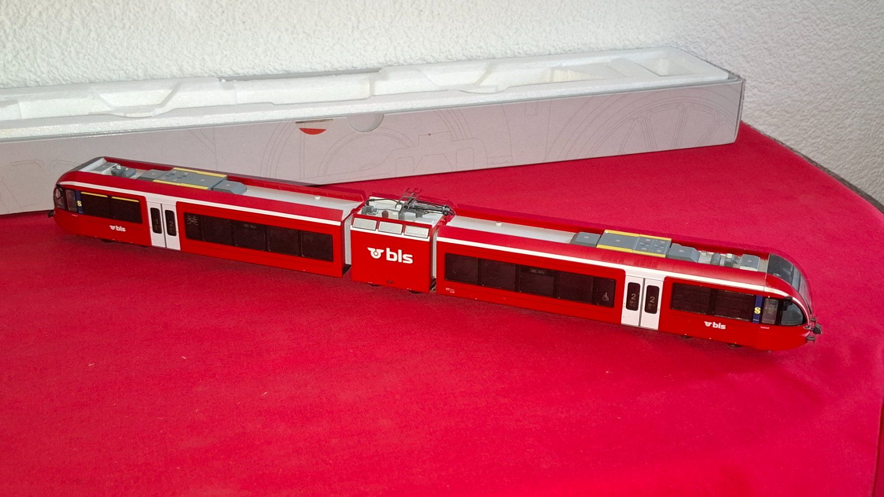 Piko Modellini di ferrovie: Piko : GTW 2/6  der BLS , AC ,Digital – Usato da Märwil venduto da Siebenzipfel 1