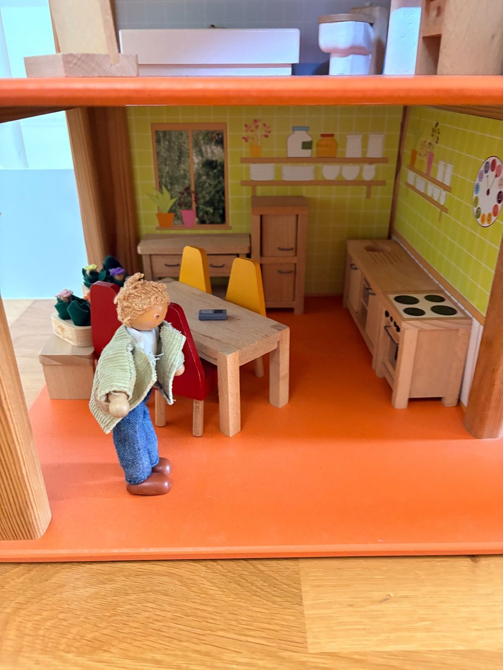 Case e mobili per bambole: JAKO-O Puppenhaus aus Holz – Usato da Langenthal venduto da margf 3