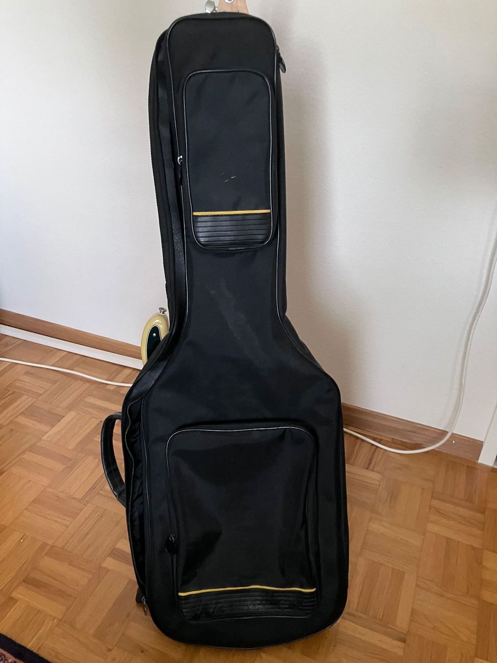 Squier Musikinstrumente: Squier '51 E-Gitarre (Made in Indonesia) mit Toggle-Upgrade – Gebraucht aus Luzern von Madvibe 8