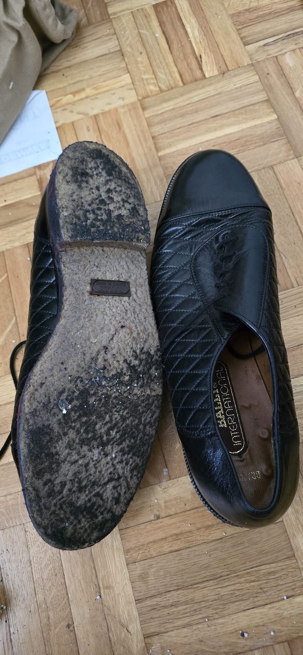 Herrenschuhe: Chaussures Bailly classiques en cuir noir  – Gebraucht aus Mont-sur-Lausanne von Didinho 1