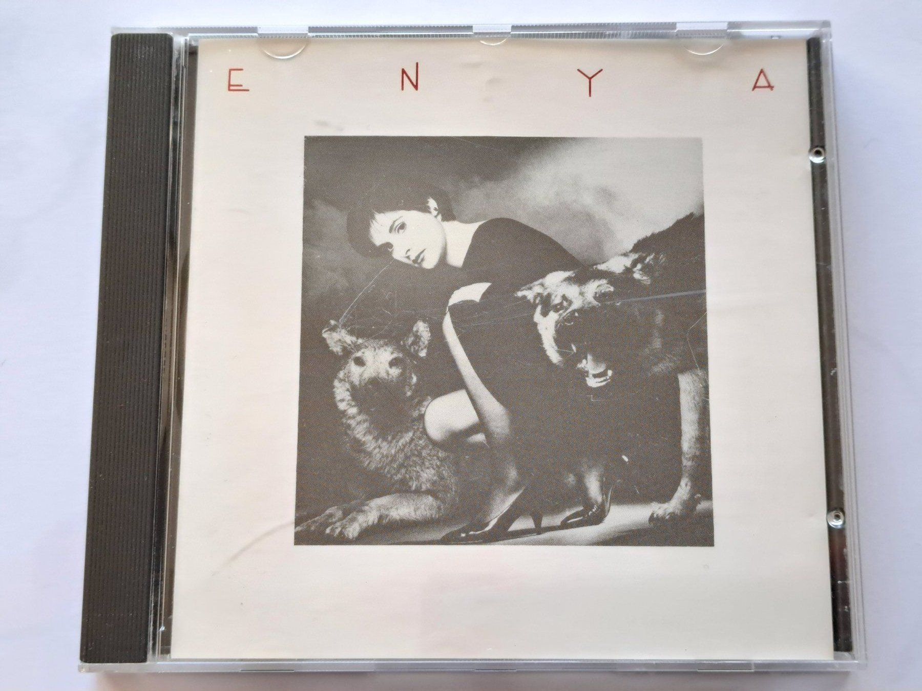 CD: Cd Enya - Enya  – Usato da Pully venduto da bro_n52j