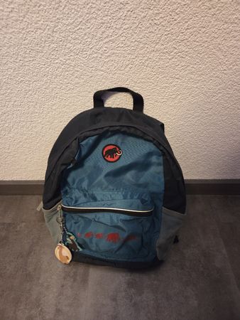 Mammut Kinder Rucksack dunkelblau, gut erhalten