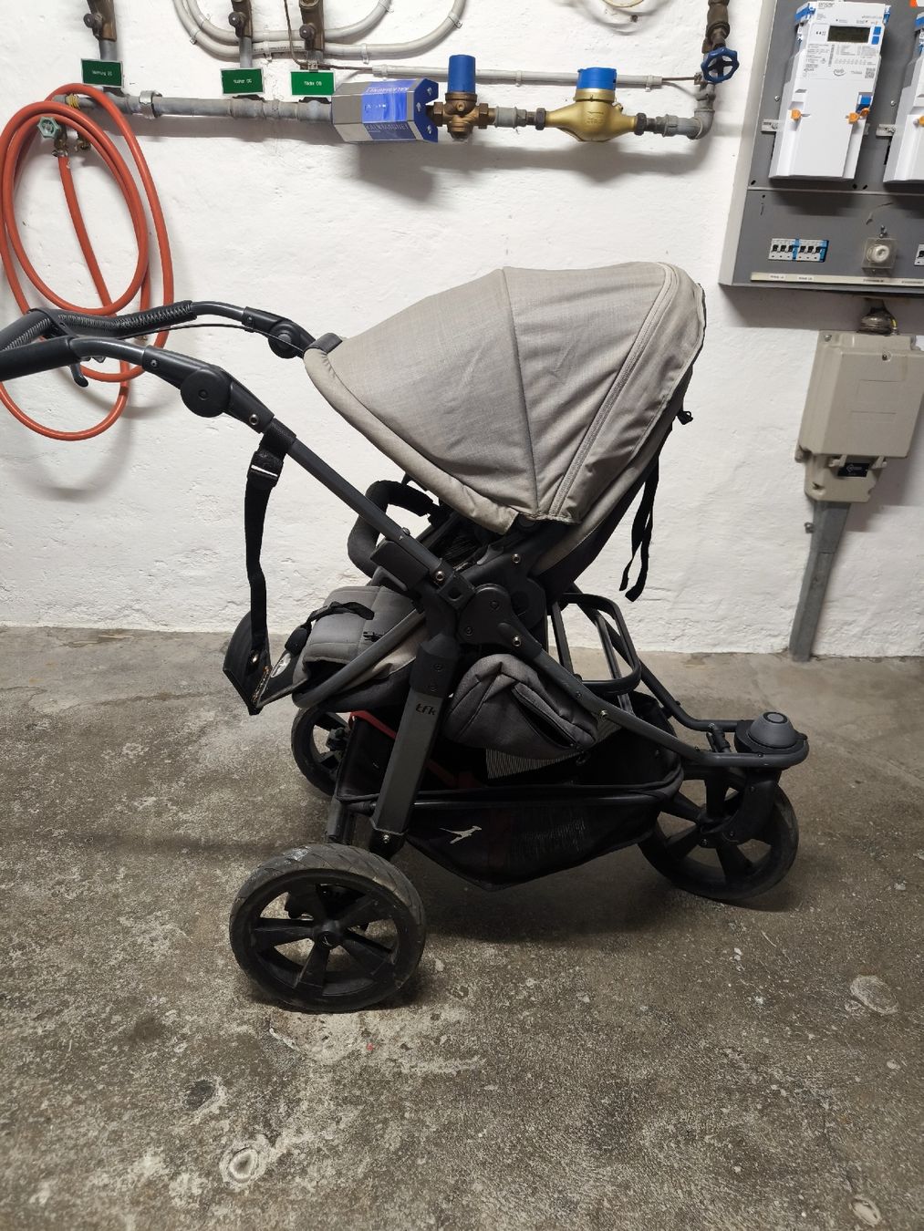 TFK Poussette: Kinderwagen TFK mit integrierter Babyschale  – D'occasion à Bern par Ramonabelen 3