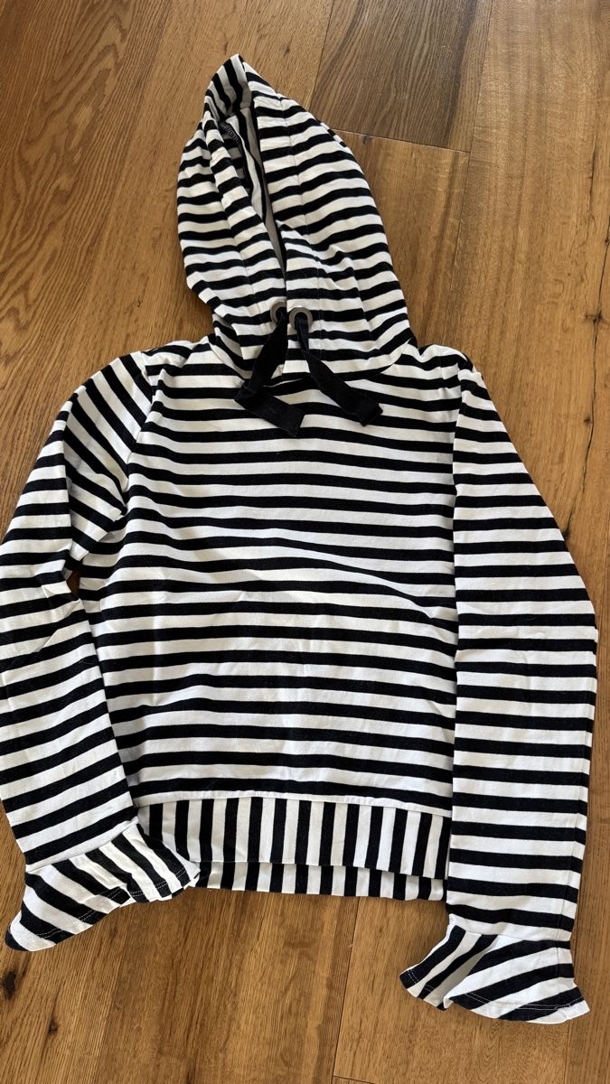 Pullover & Sweatshirts: Garcia Kapuzenpullover, XS – Gebraucht aus Abtwil SG von monchy01