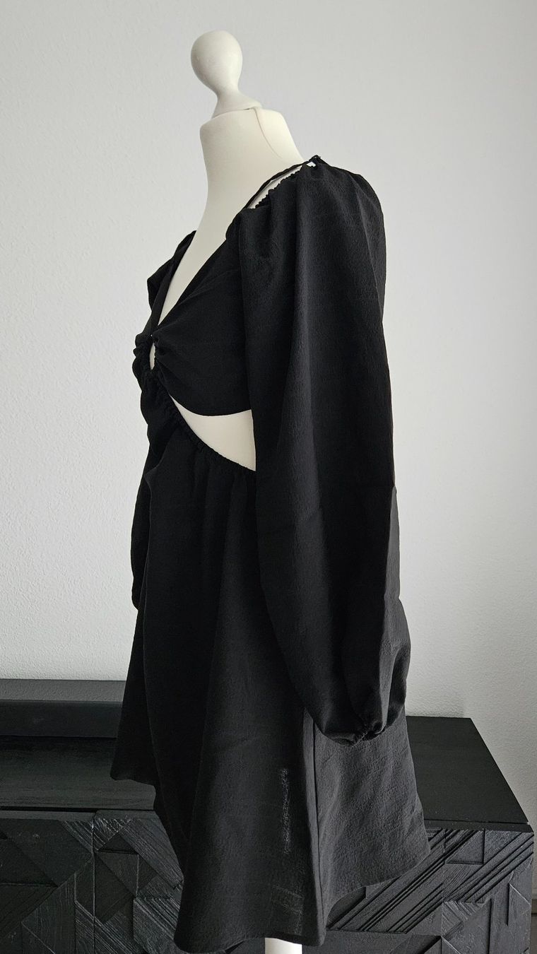 H&M Vestiti: Kurzes Kleid H&M – Usato da Bülach venduto da Recherchieren 5