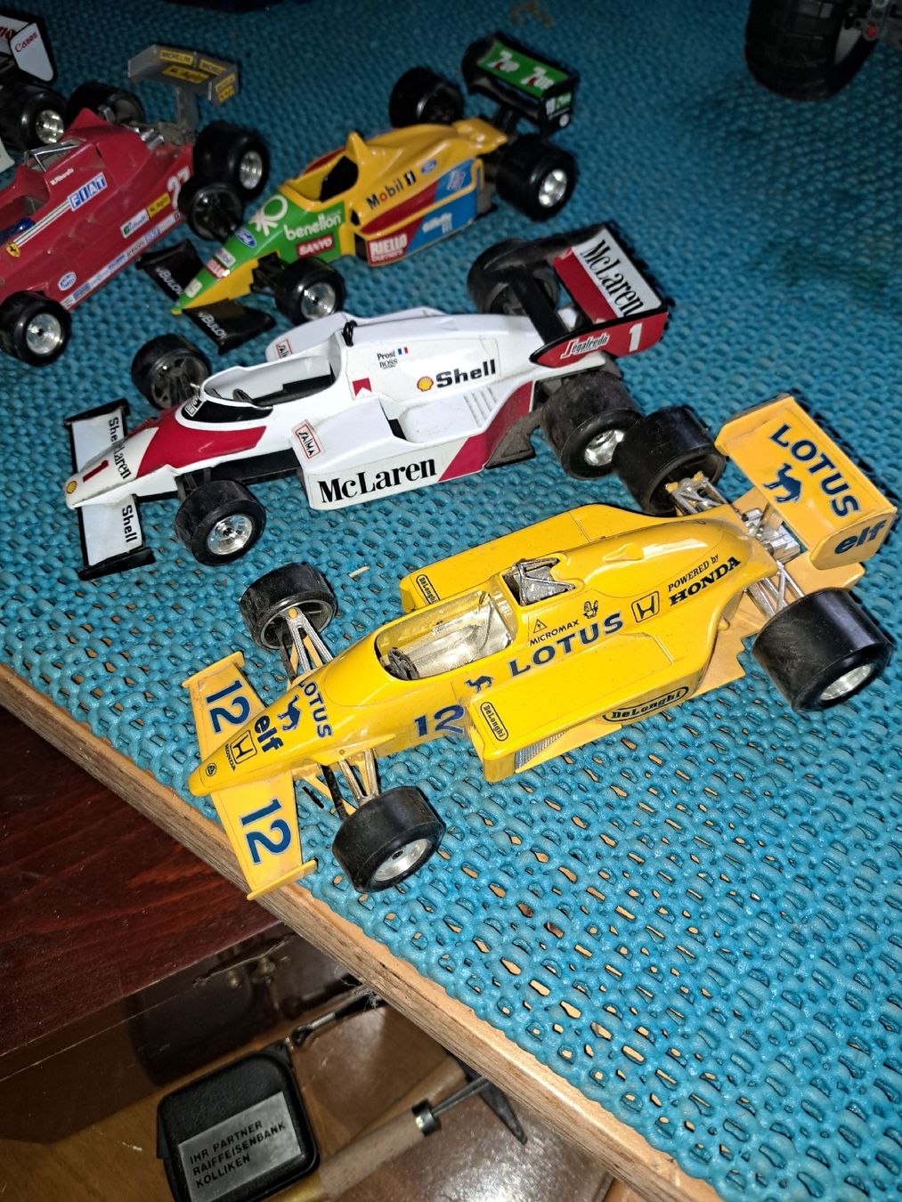 Modellini d'auto: Sammlung von alten Formel 1 Modellautos – Usato da Kölliken venduto da Upcycling-by-Mc-TAM 3