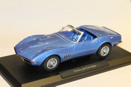 Chevrolet Corvette Convertible 1:18