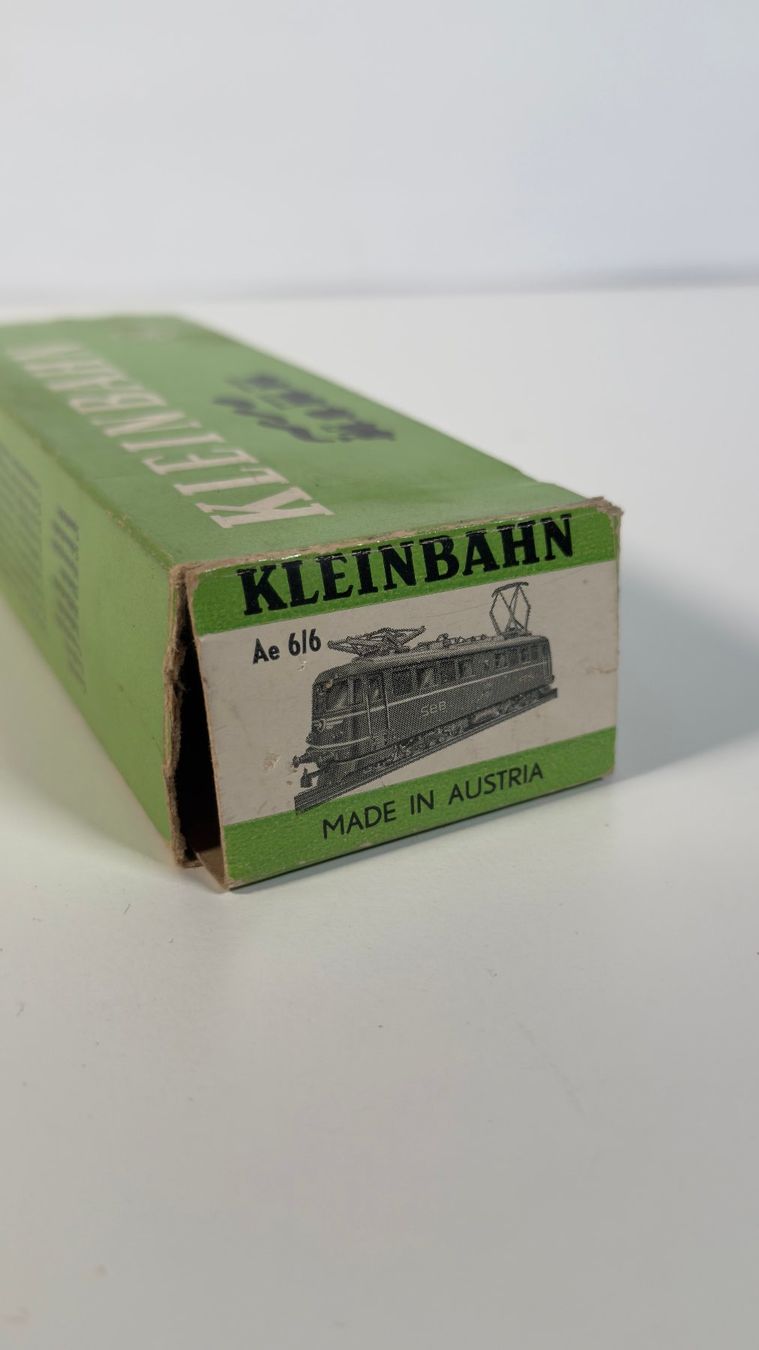 Kleinbahn Modellini di ferrovie: Kleinbahn Ae 6/6 der SBB – Usato da Zürich venduto da Hedwig-steig 8