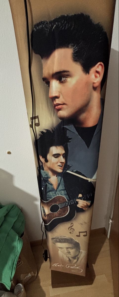Lampade: Elvis Presley Stehleuchte – Nuovo (secondo la descrizione) da Zürich venduto da Lee_z8vs 2