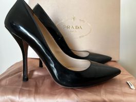 Prada Vernice Nero Patent Leather Heels – Classic
