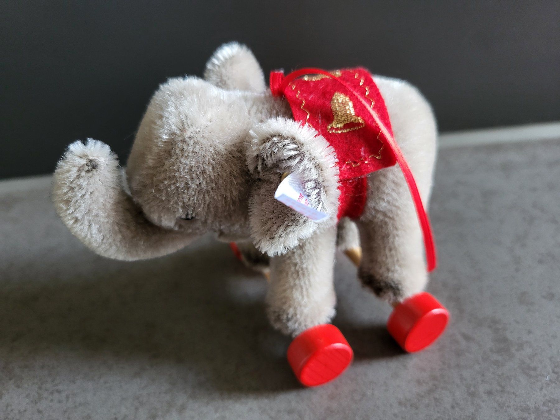 Steiff Giocattoli: Steiff Elefant – Nuovo (secondo la descrizione) da Zürich venduto da Orchidee 2