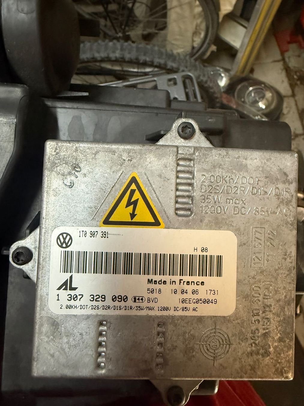 VW Fari: Golf 5 Gti Xenon Scheinwerfer – Usato da Fulenbach venduto da Oneb 2