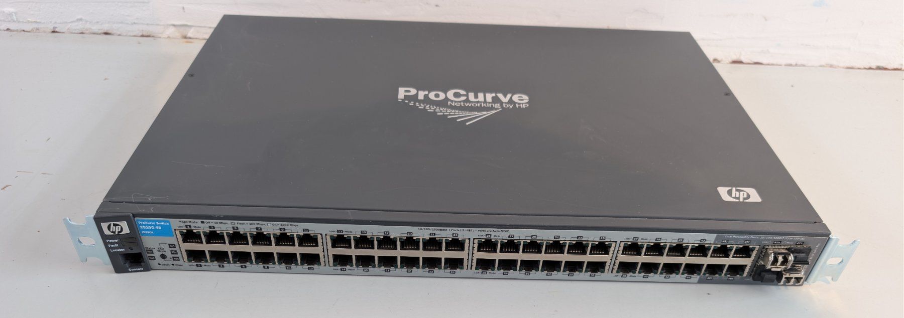 Hewlett Packard Hub & Switch: HPE ProCurve 2510G-48 Switch – Usato da Dietlikon venduto da ComdatAG 1