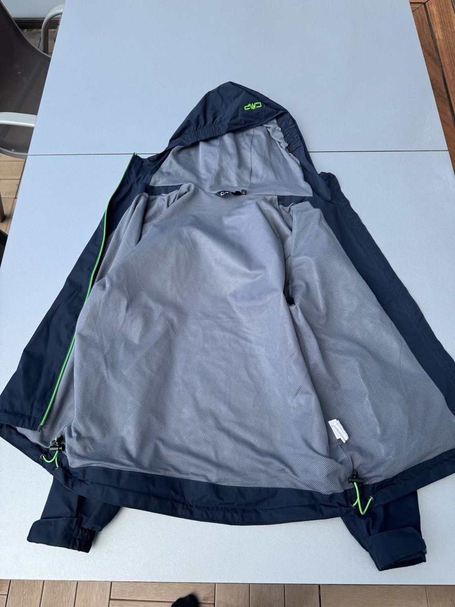 CMP Giacche: CMP Regenjacke, Gr. 164, Top Zustand! – Usato da Münsingen venduto da ambuehl81 1