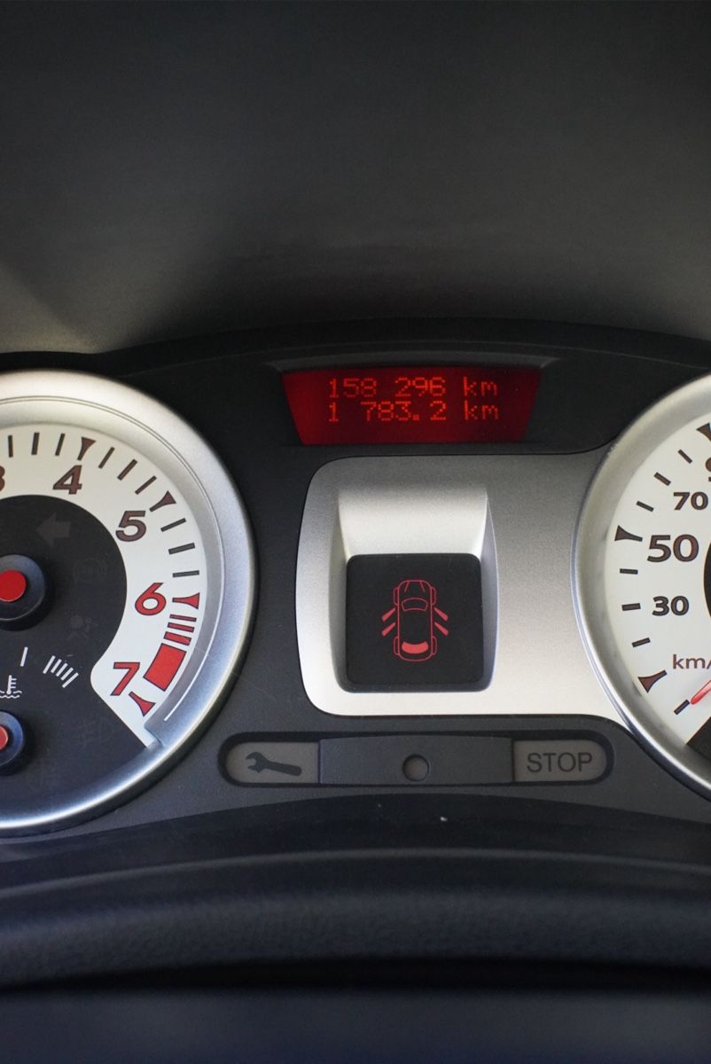 Renault Automobili: Renault clio 3 1.2 Turbo – Usato da Gstaad venduto da mig_t7bg 3