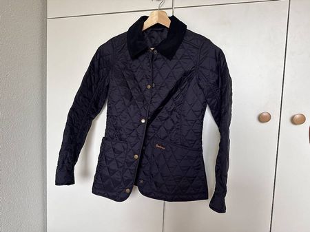 Barbour Damen Steppjacke Annandale - Grösse 34, blau