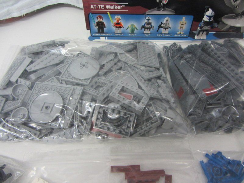 Lego Kit di costruzioni: LEGO Star Wars 7675 " AT-TE Walker " – Usato da Kreuzlingen venduto da Han-Solo-68 5