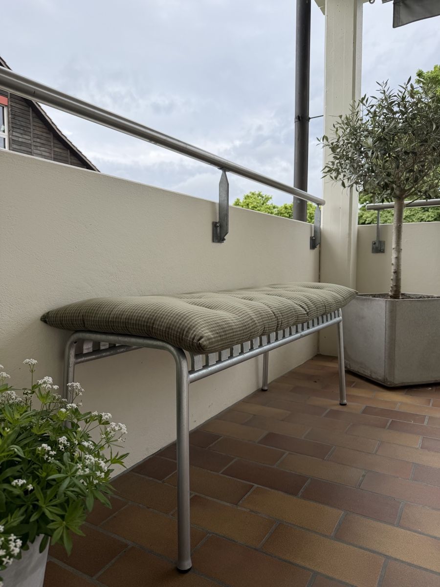 Hay Bancs: Hay Bank – Neuf (Voir description) à Frauenfeld par Mibaj 1