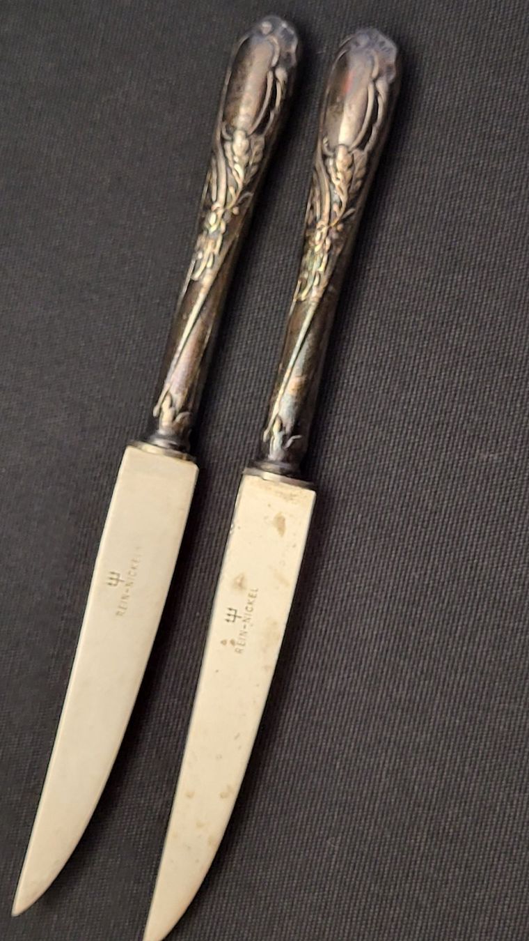 Couverts: 2 kleine Messer – D'occasion à Basel par spinne02 1