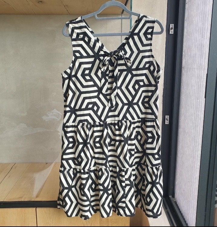 Robes: Esmara Kleid Grösse 38, wie neu – Neuf (Voir description) à Obernau par Oxana5 6
