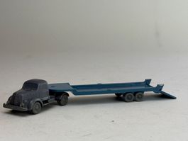 EB- Wiking Henschel Tieflader unverglast