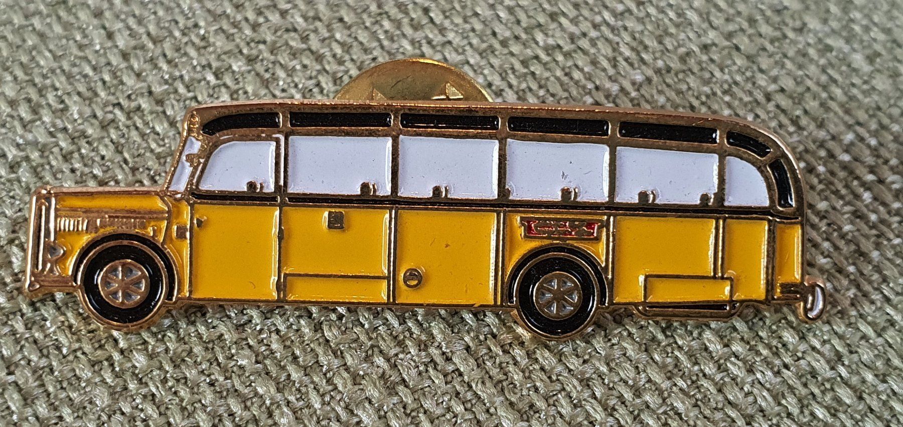 Placchette & Badge: A339 - Pin PTT Post Postauto Postbus Bus – Usato da Reinach BL venduto da Boston-Verkauf