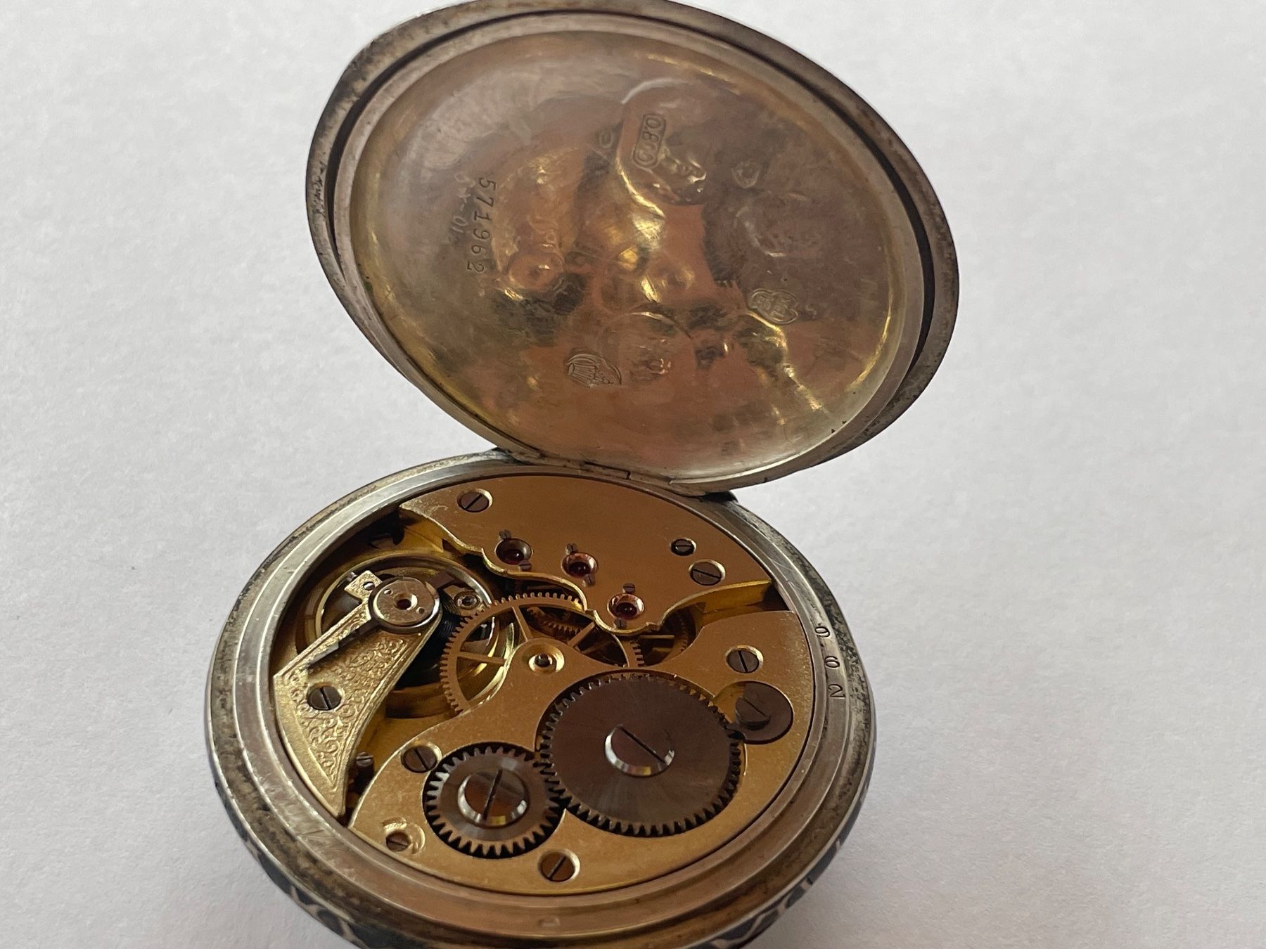 Universal Genève Uhren: Antike Taschenuhr Chronograph Universal  – Gebraucht aus Seedorf BE von Uelis54 5