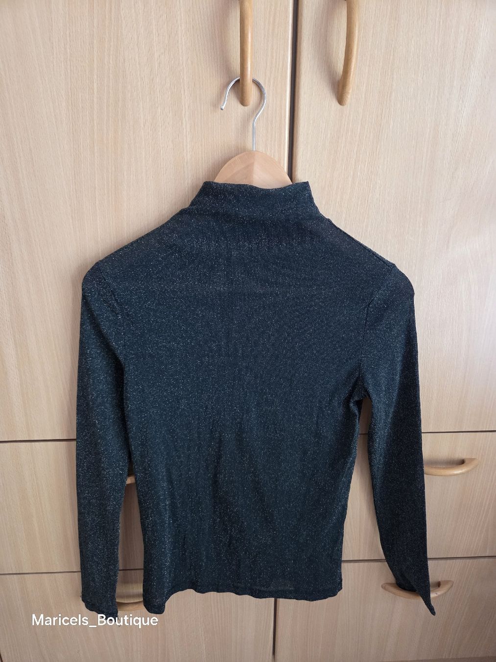Mango Tops: MNG turtleneck dark green size M glitter effect – Gebraucht aus Winterthur von Maricels_Boutique