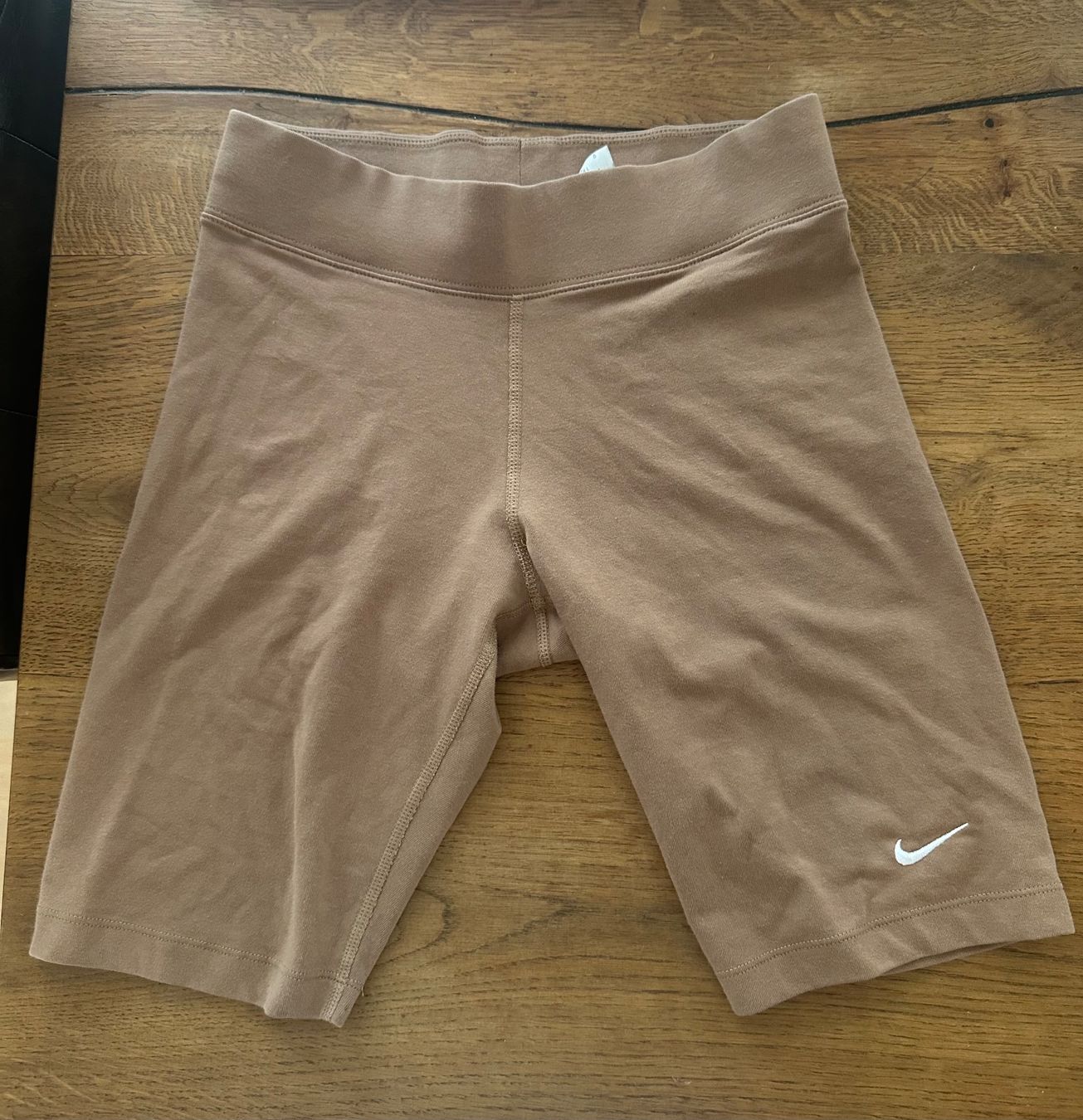 Nike Pantaloni: Nike Sport Shorts – Nuovo (secondo la descrizione) da baar venduto da may_8fwr