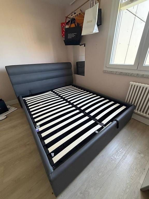 Letti: Lit 160×200 – Usato da Satigny venduto da dim_k6jw