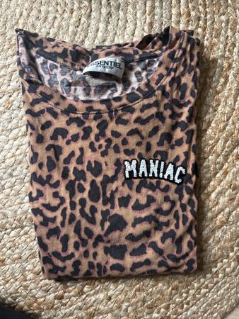 Essentiel Antwerp Tshirt M