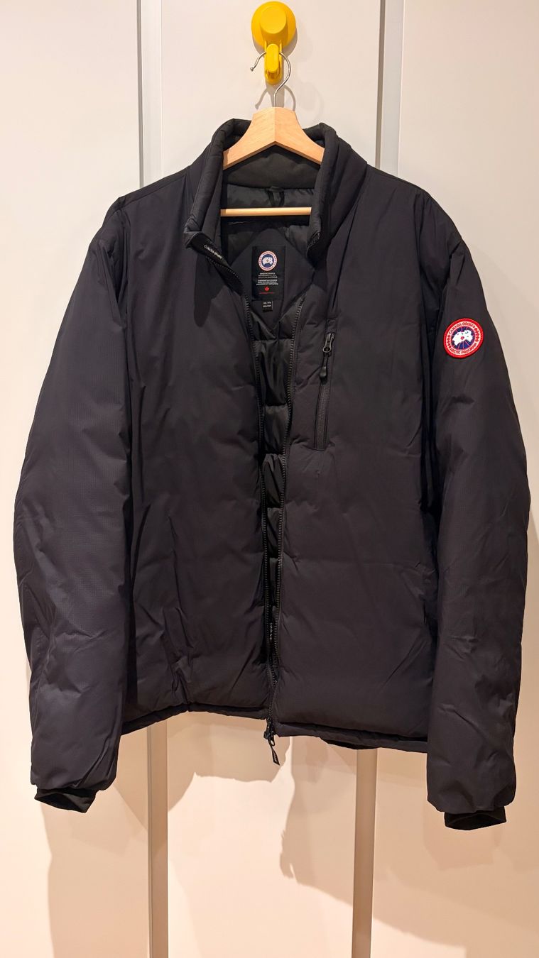Canada Goose Vestes: Authentic Canada Goose Lodge Down Jacket - Black - Size 3XL – D'occasion à Riehen par CHSeller112