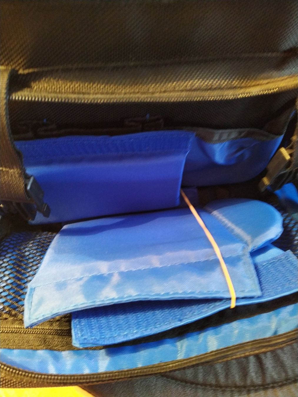 Lowepro Taschen: Fototasche Lowe Pro / Elite AW – Neu (gemäss Beschreibung) aus Azmoos von Klondike-Joe 2