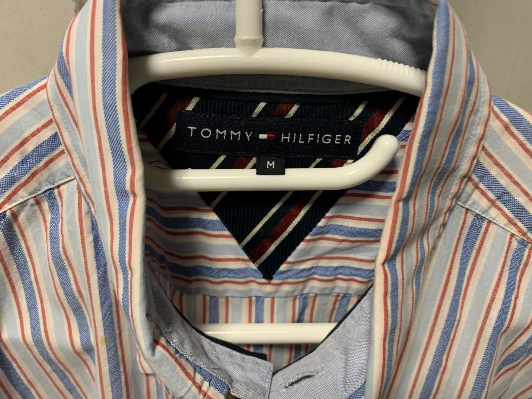 Camicie: Kurzarm Hemd / Tommy Hilfiger – Usato da Arch venduto da Seil818 1