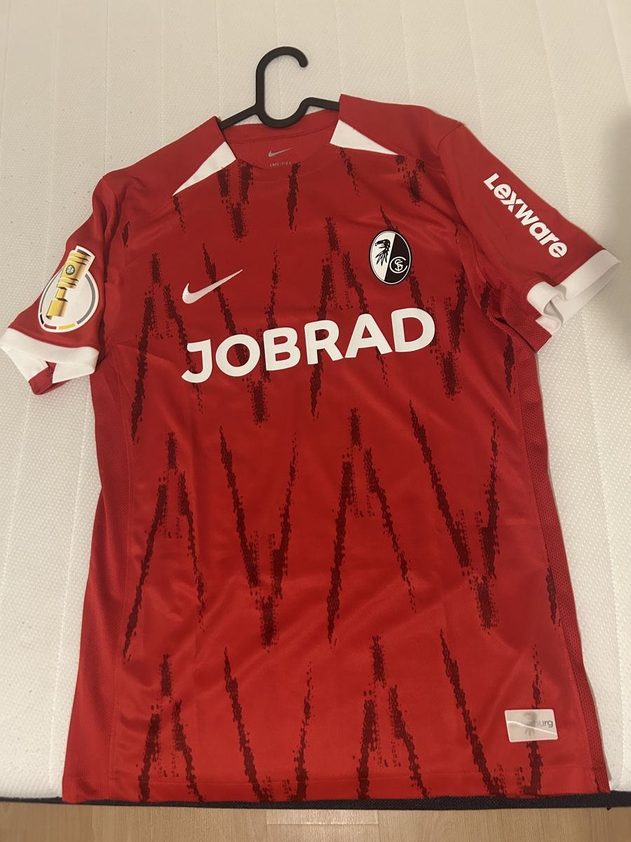 Nike Canottiere & Pantaloni: SC Freiburg Gregoritsch Trikot – Nuovo e nell'imballaggio originale da Reinach BL venduto da Trikotkaufer 1