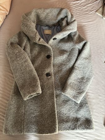 Joli manteau Amber & June - taille 36
