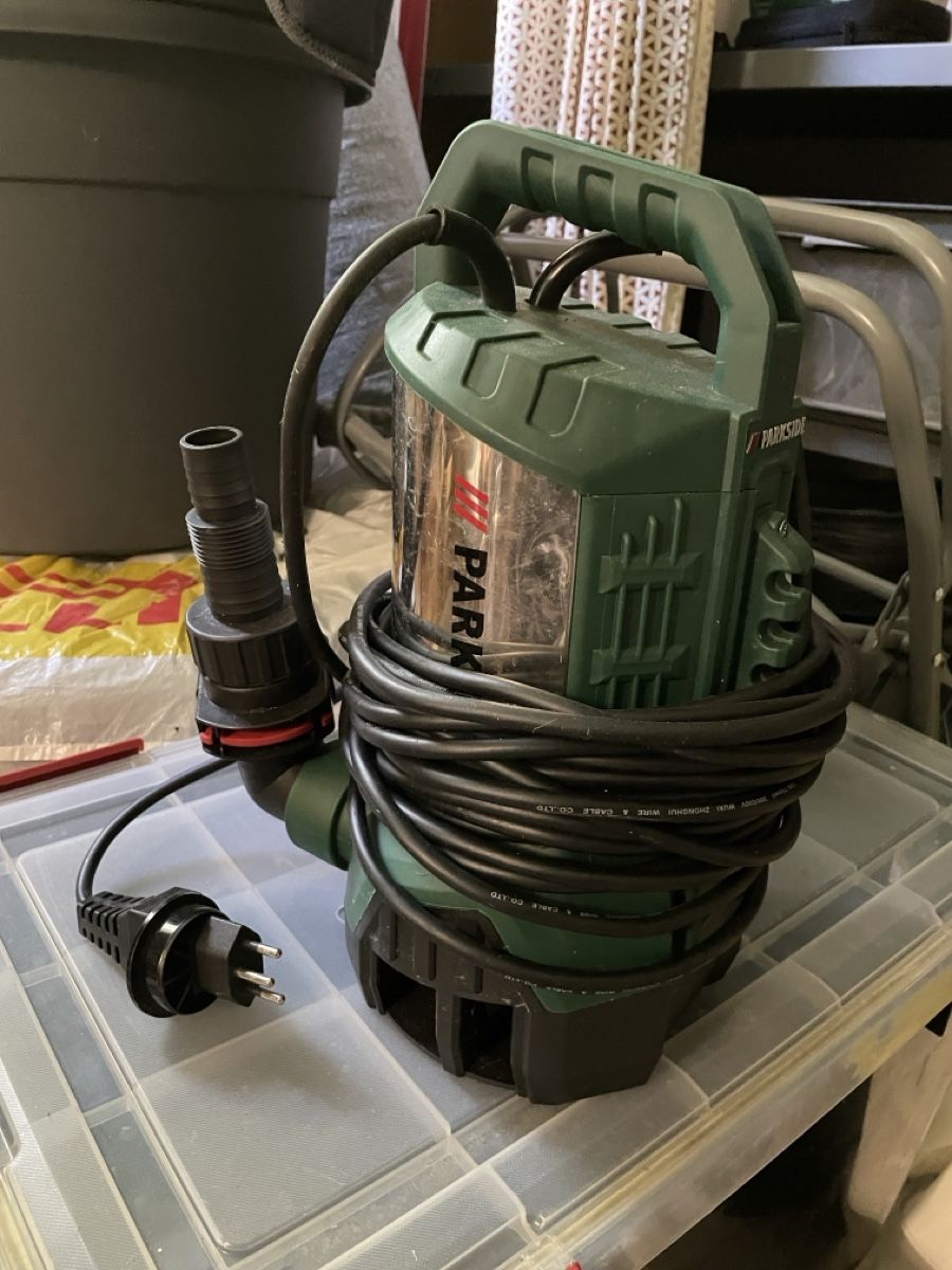 Parkside Pumpen & Teile: PARKSIDE Tauchpumpe 1x gebraucht – Gebraucht aus Aarau Rohr von calgary90