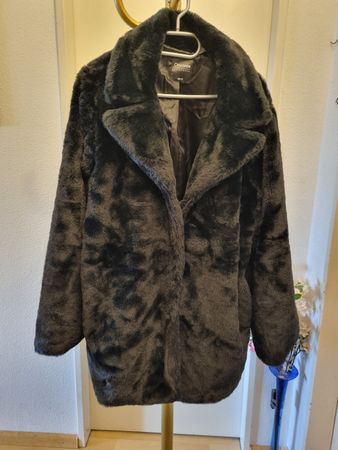 Kunstpelzmantel Chicoree schwarz Grösse XL neu