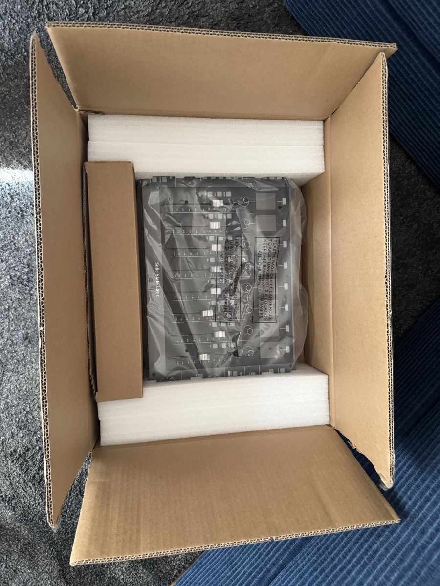 Solid State Logic Mischpulte: SSL UF8 USB-Fadercontroller  – Neu (gemäss Beschreibung) aus Bern von Zarifar 3
