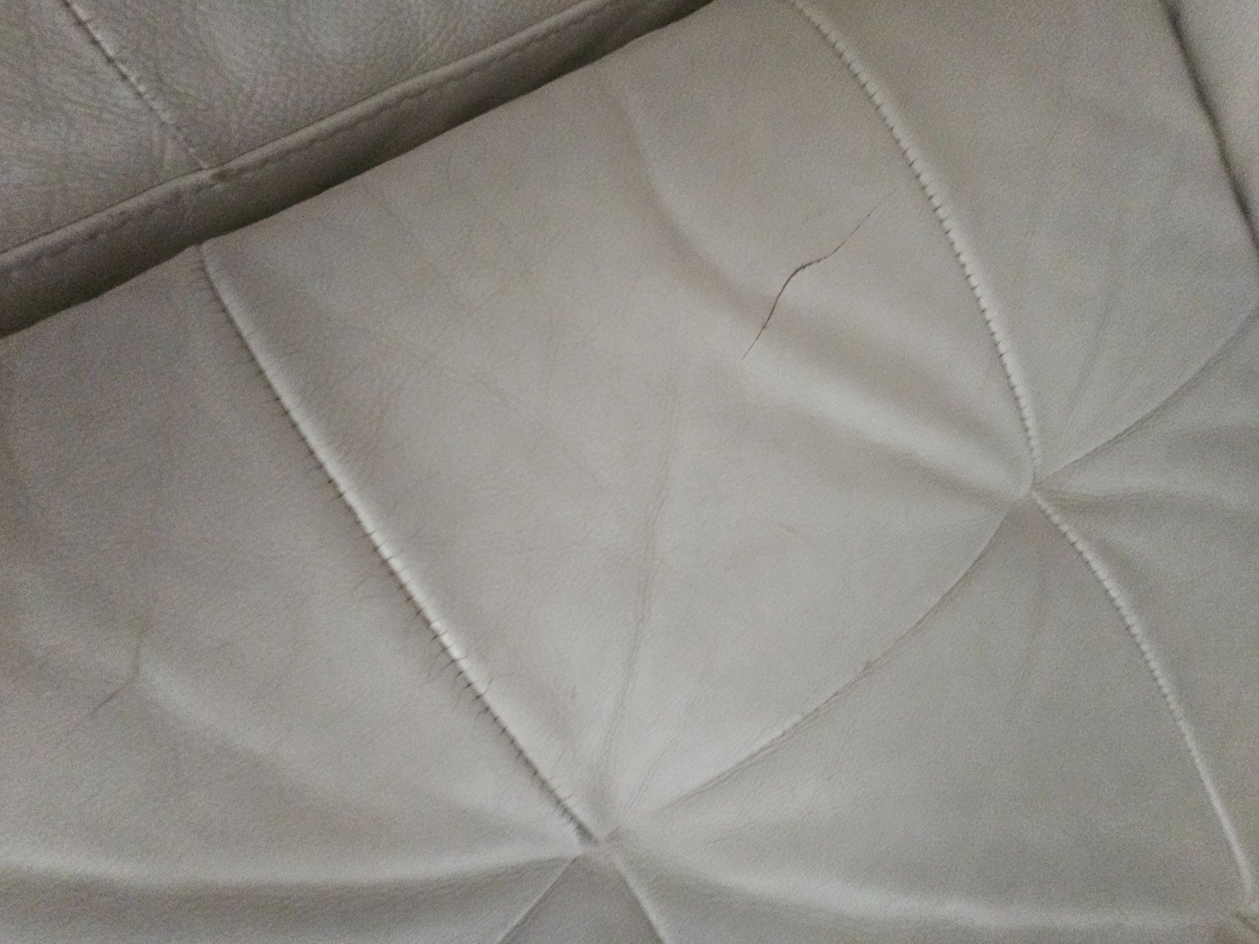 Natuzzi Sofas: Natuzzi Sofa – D'occasion à Watt par Morfeo 1