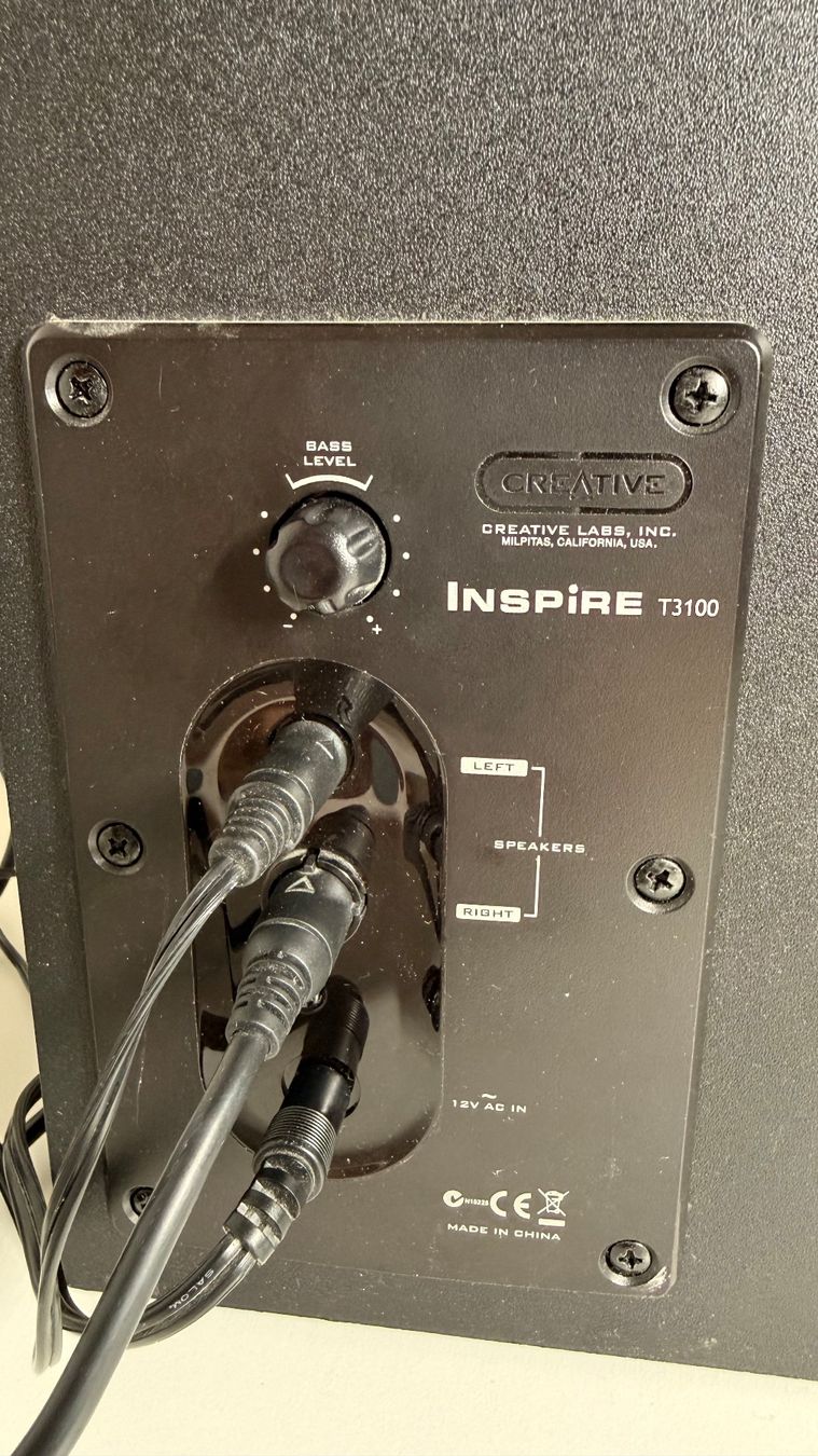Creative Casse acustiche: Creative Inspire T3100 2.1 Lautsprechersystem – Usato da Ostermundigen venduto da E-Broki 1