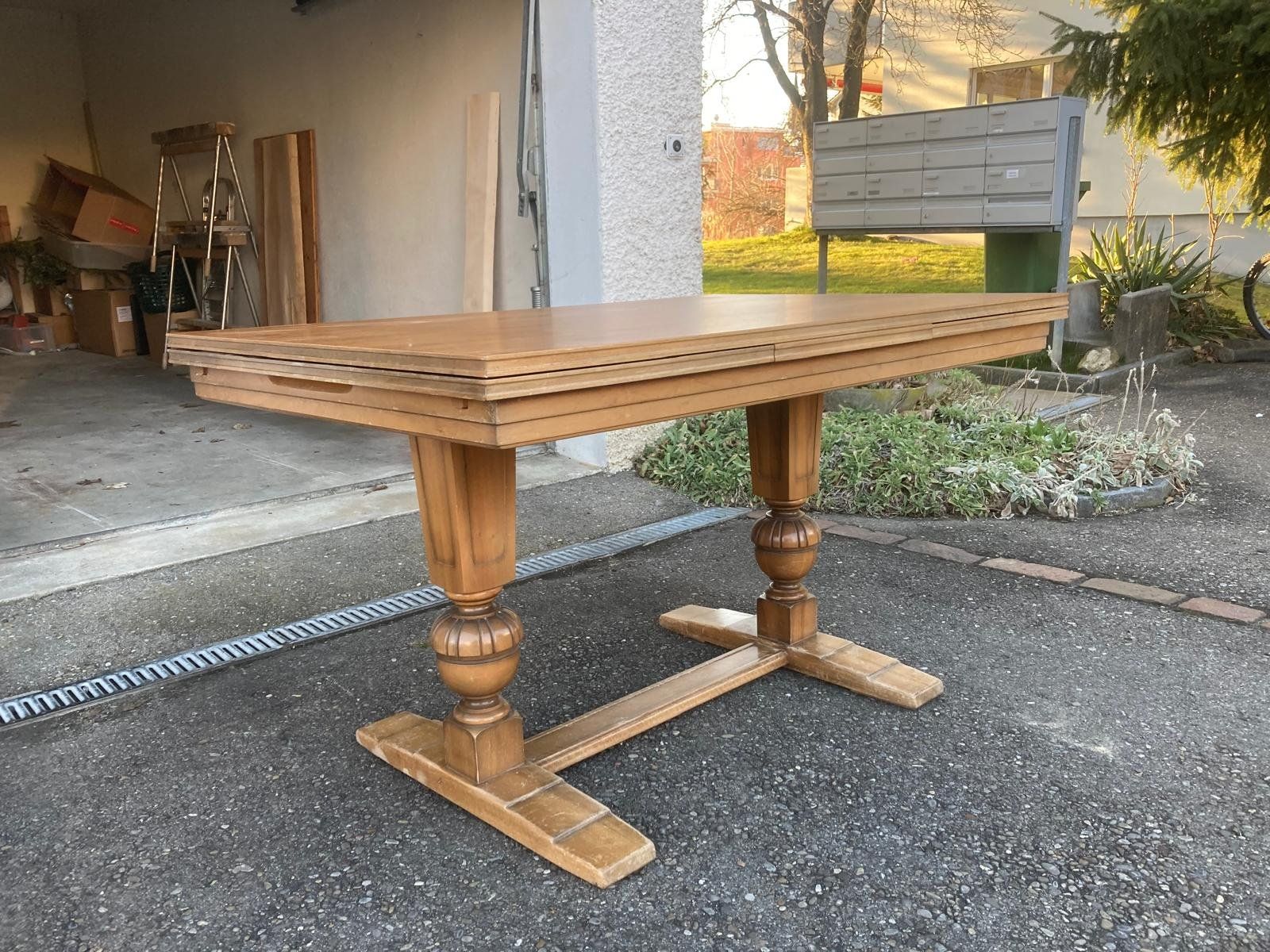 Tables: Holztisch – D'occasion à Neuwilen par joy_qkz2 2