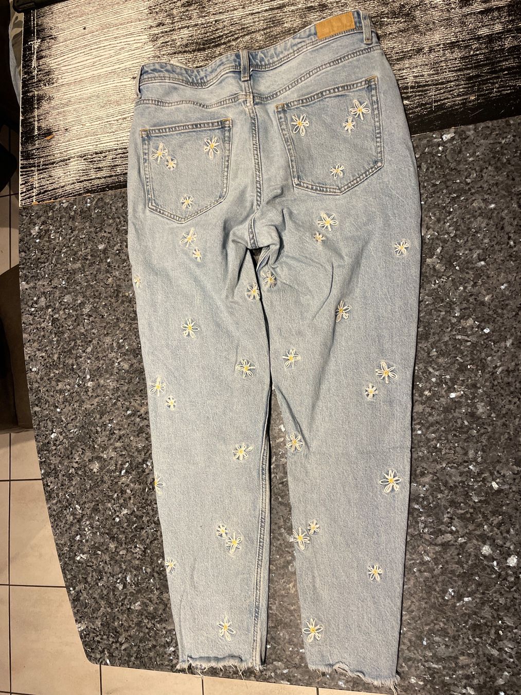 C&A Pantaloni: Jeans Clockhouse 42 – Usato da Schlossrued venduto da Julio25 1