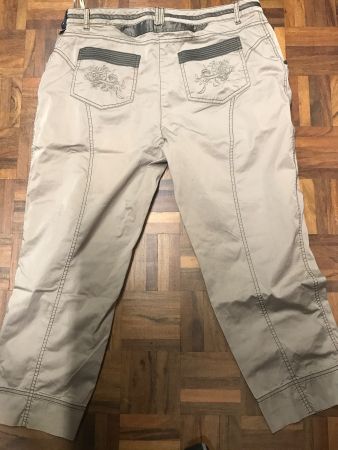 7/8tel Hose Gr 46 von Bonita